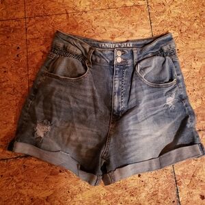 Vanilla Star mom jean denim short 13 distressed